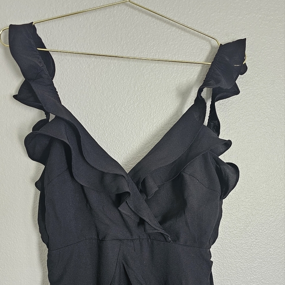 Ruffled summer dress - Picture 3 of 11